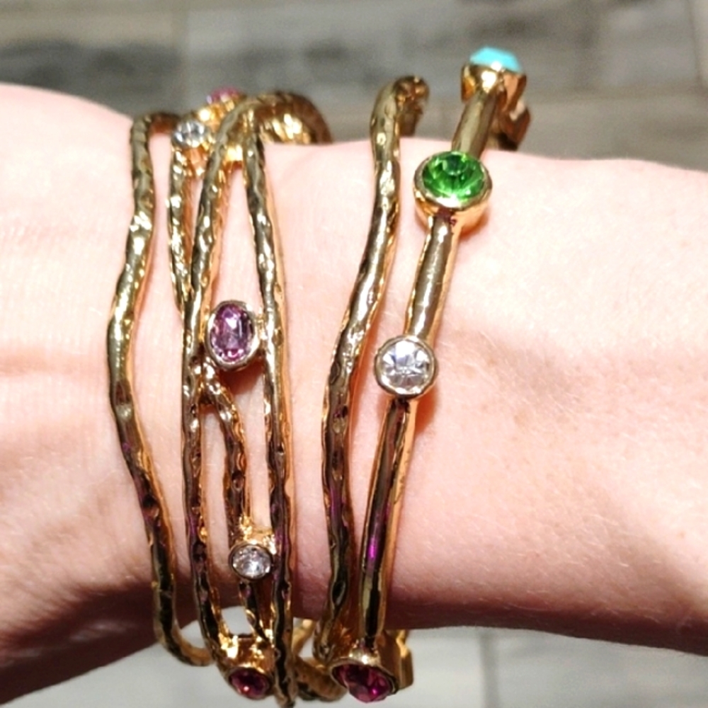 Elegant Gold-Tone Bangle Set with Multicolor Stones